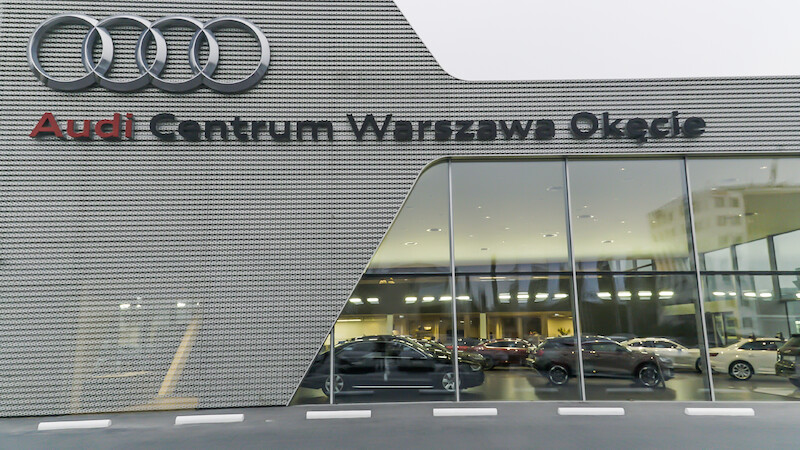 Audi Centrum Warszawa Okęcie - nowy salon czterech pierścieni